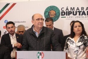 31 congresos estatales han aprobado reforma de salarios mínimos profesionales, pero Morena en el Senado niega declaratoria