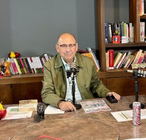 El país se cae a pedazos: Rubén Moreira