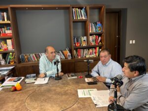 Rubén Moreira exige presupuesto para salarios mínimos profesionales de policías, enfermeras y para liquidar adeudos de proveedores de Pemex